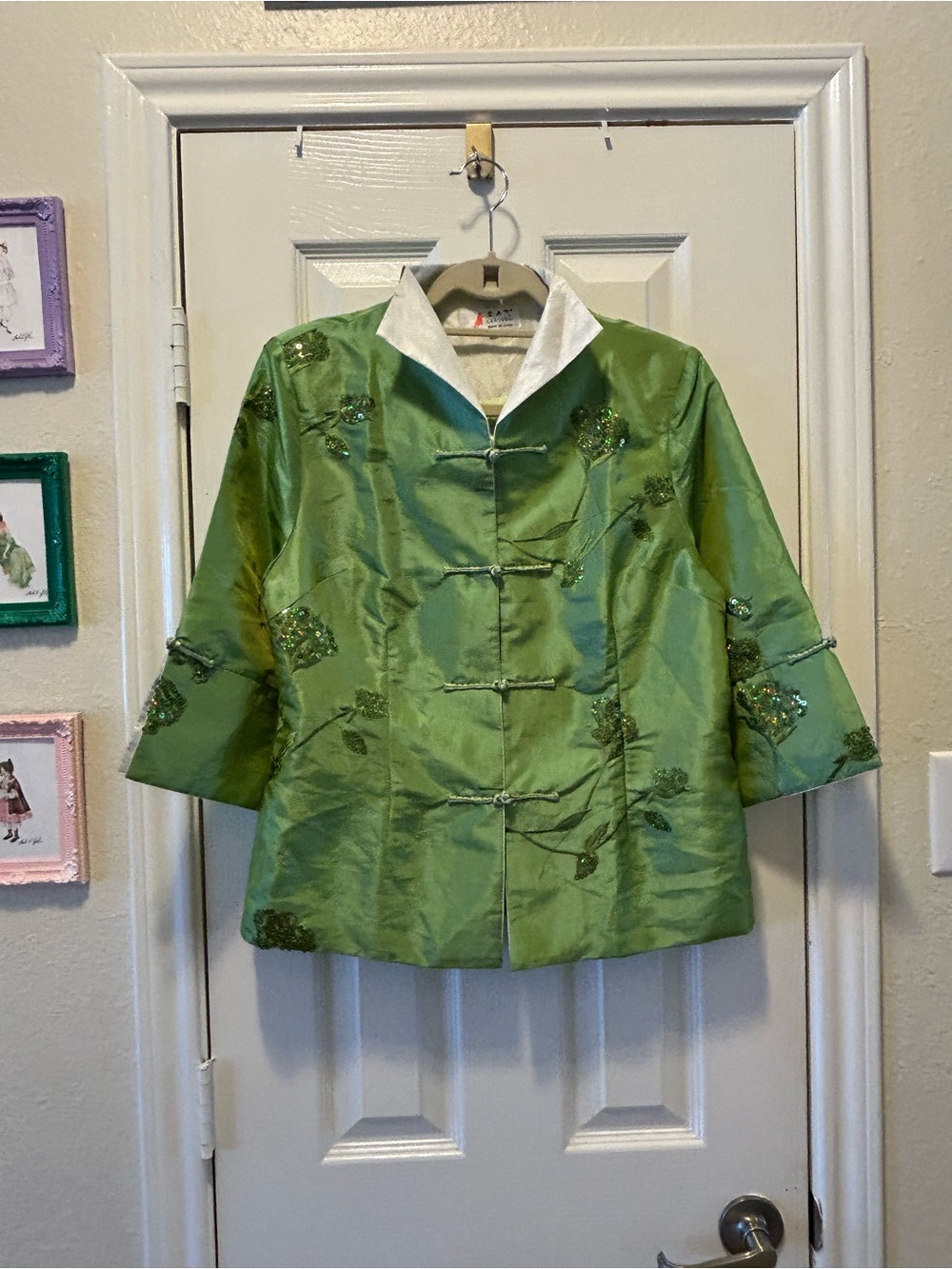 Laogudai Embroidered Green Silk Mandarin Collar Jacket- fits more like a medium